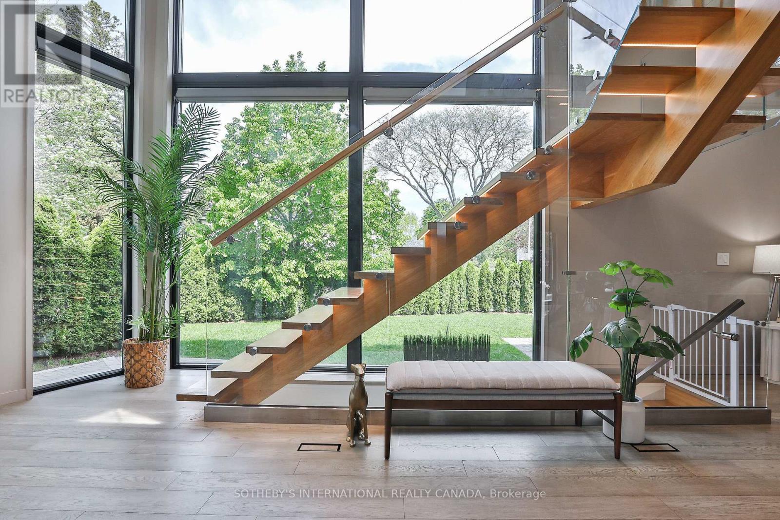 31 Overton Crescent, Toronto, Ontario  M3B 2V4 - Photo 3 - C12530572