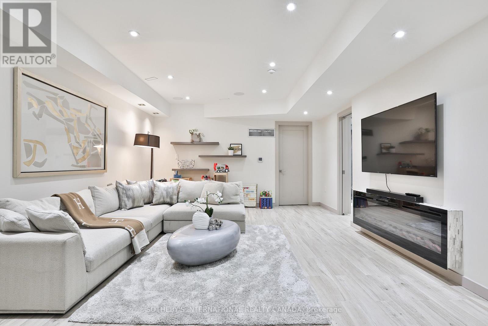 31 Overton Crescent, Toronto, Ontario  M3B 2V4 - Photo 39 - C12530572