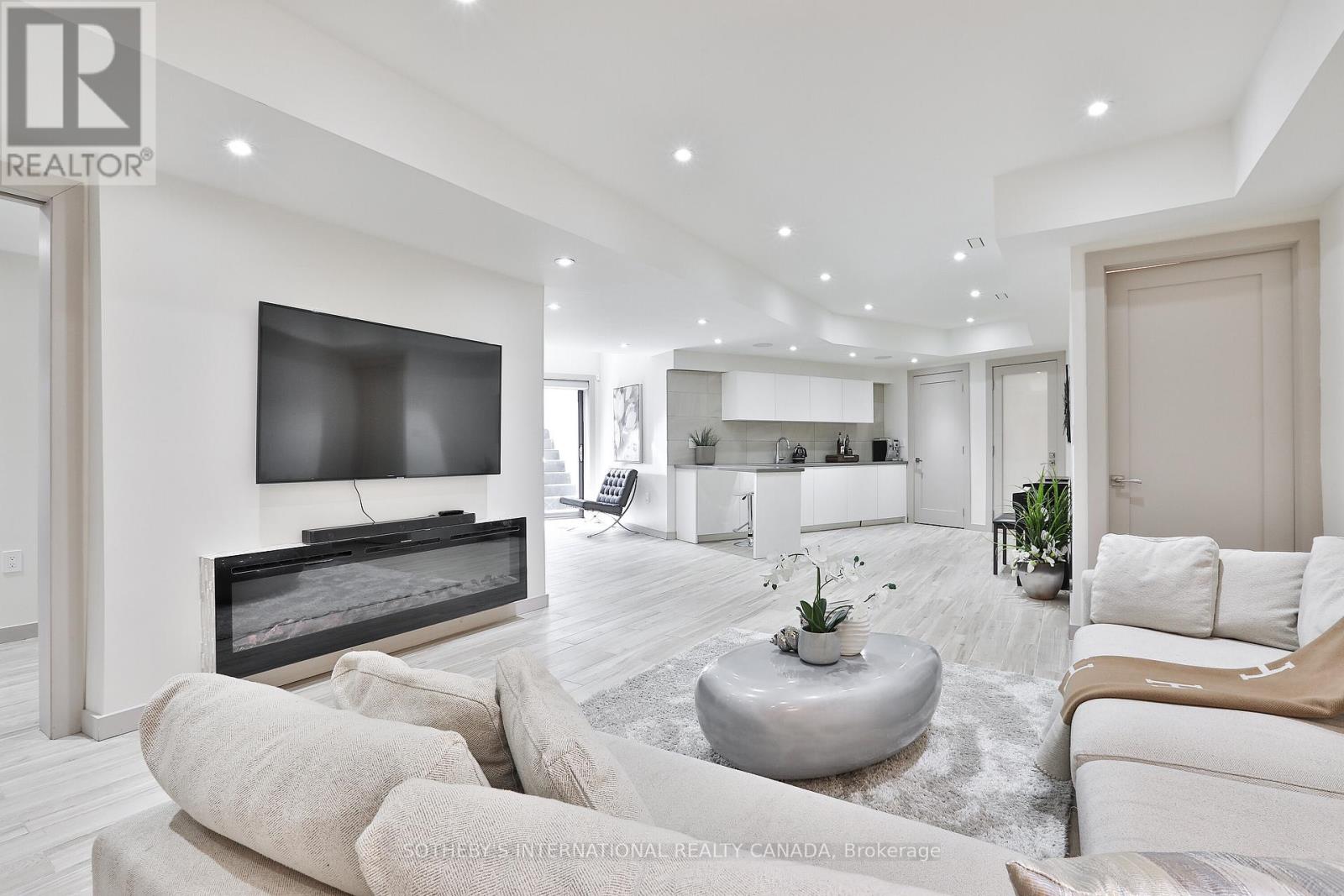 31 Overton Crescent, Toronto, Ontario  M3B 2V4 - Photo 40 - C12530572