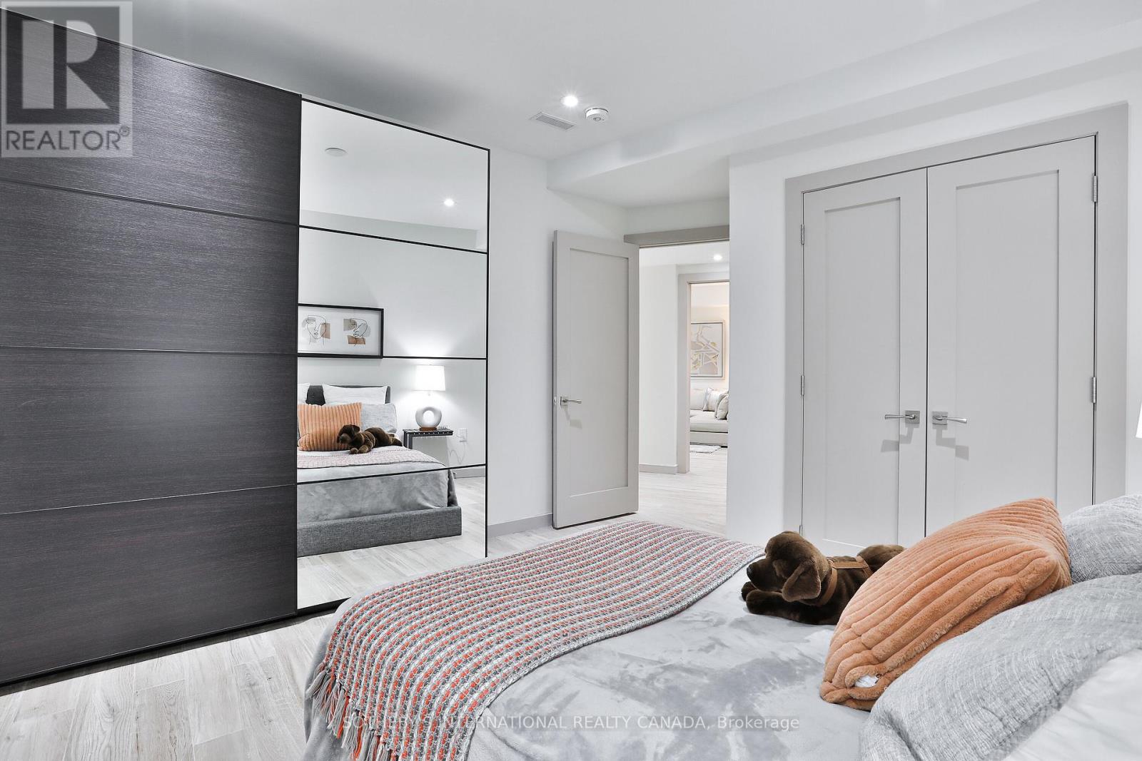 31 Overton Crescent, Toronto, Ontario  M3B 2V4 - Photo 43 - C12530572