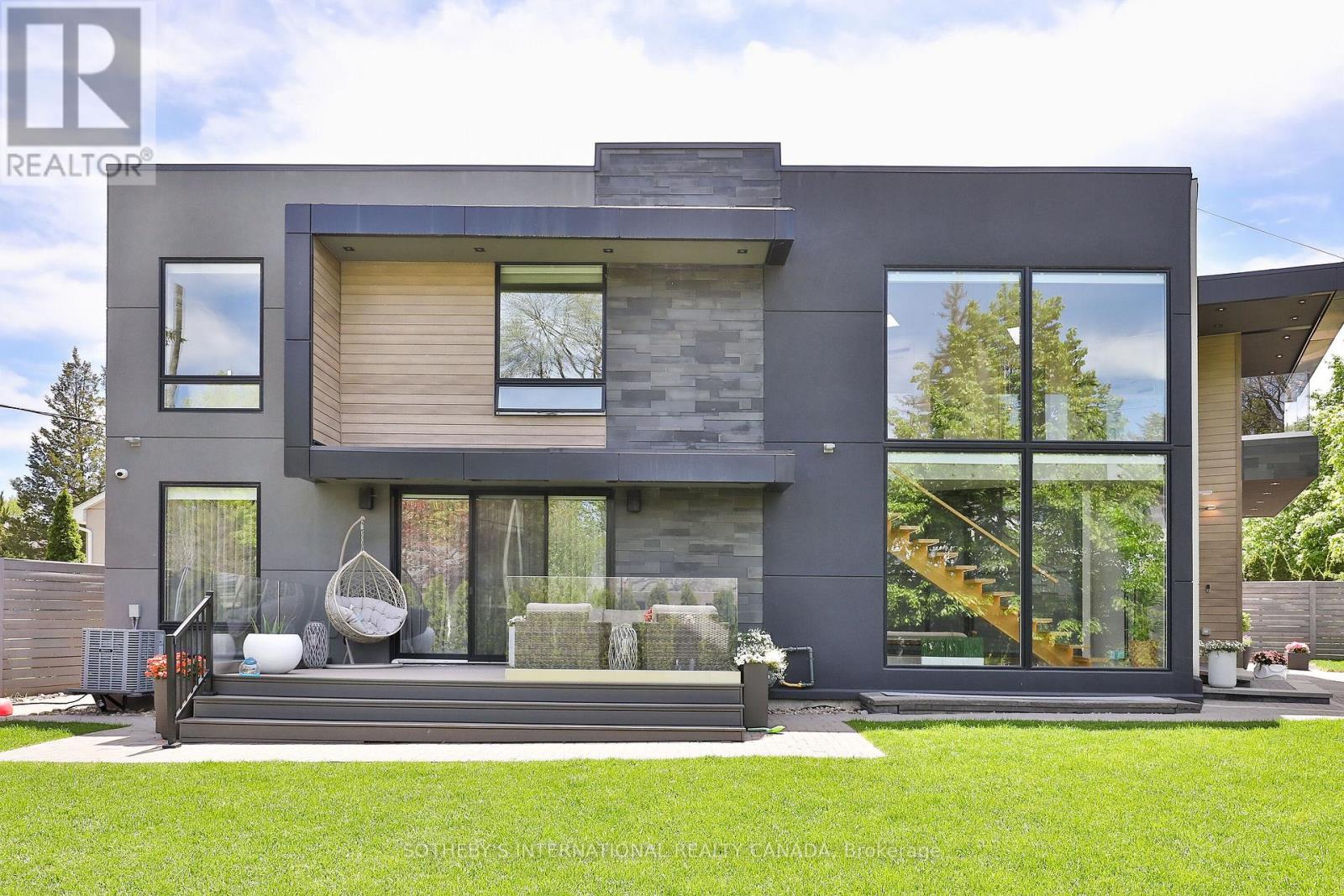 31 Overton Crescent, Toronto, Ontario  M3B 2V4 - Photo 50 - C12530572