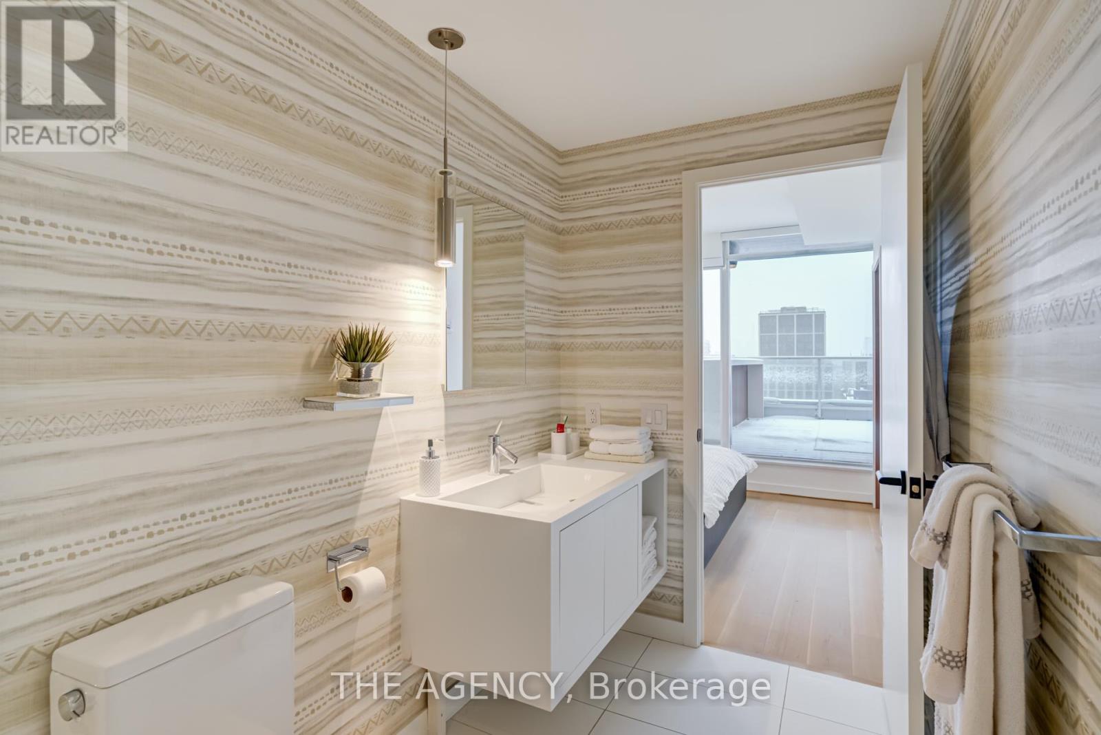 Ph1105 - 75 Portland Street, Toronto, Ontario M5V 2M9 - Photo 21 - C12530604