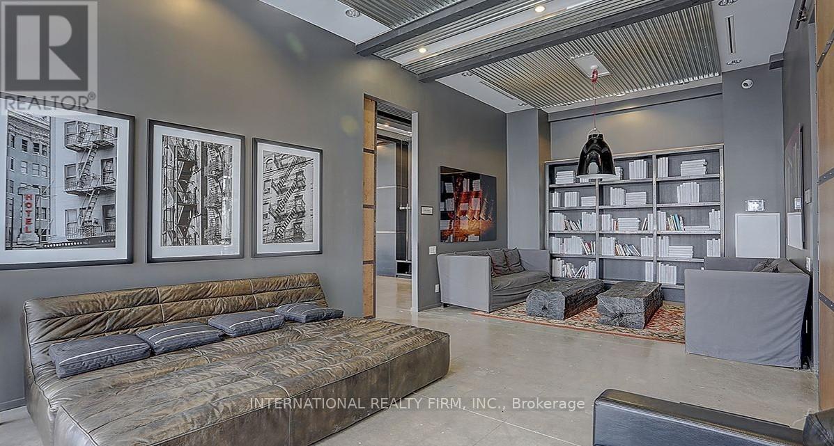 1909 - 5 St Joseph Street, Toronto, Ontario  M4Y 1J6 - Photo 8 - C12530616