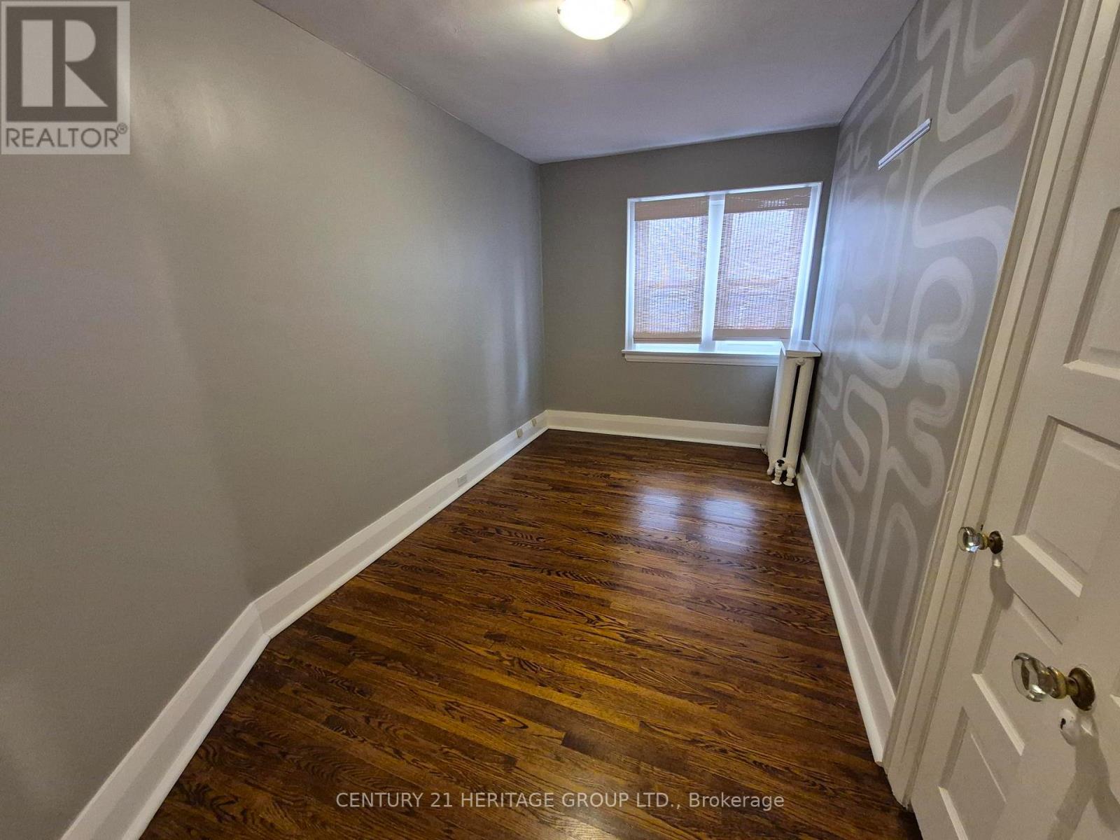 Main - 42 Cranbrooke Avenue, Toronto, Ontario  M5M 1M4 - Photo 7 - C12530634