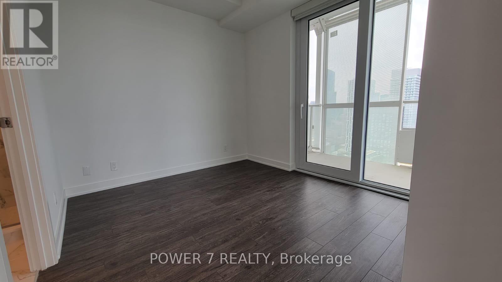 4702 - 88 Queen Street E, Toronto, Ontario  M5C 0B6 - Photo 4 - C12530640