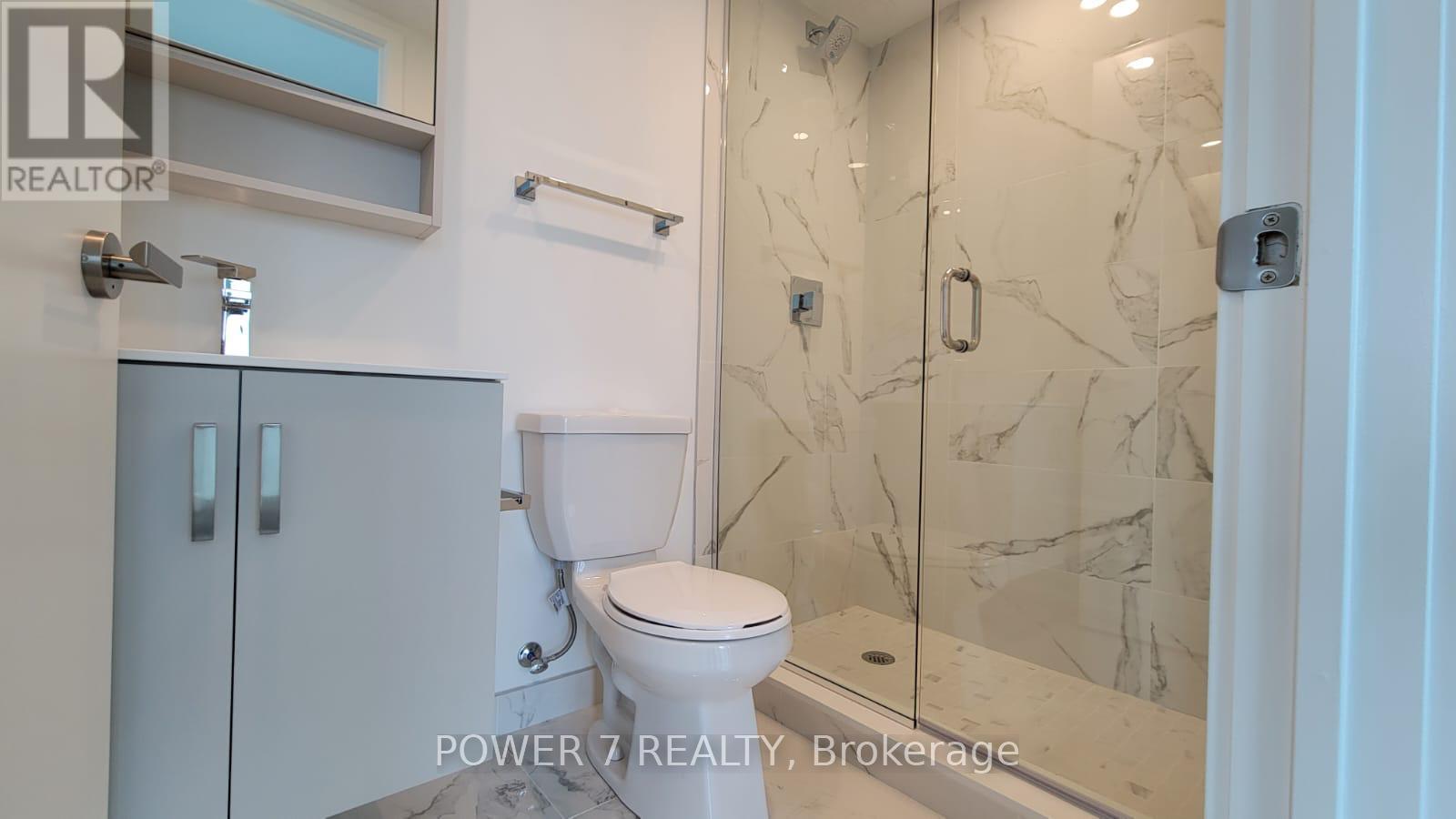 4702 - 88 Queen Street E, Toronto, Ontario  M5C 0B6 - Photo 7 - C12530640