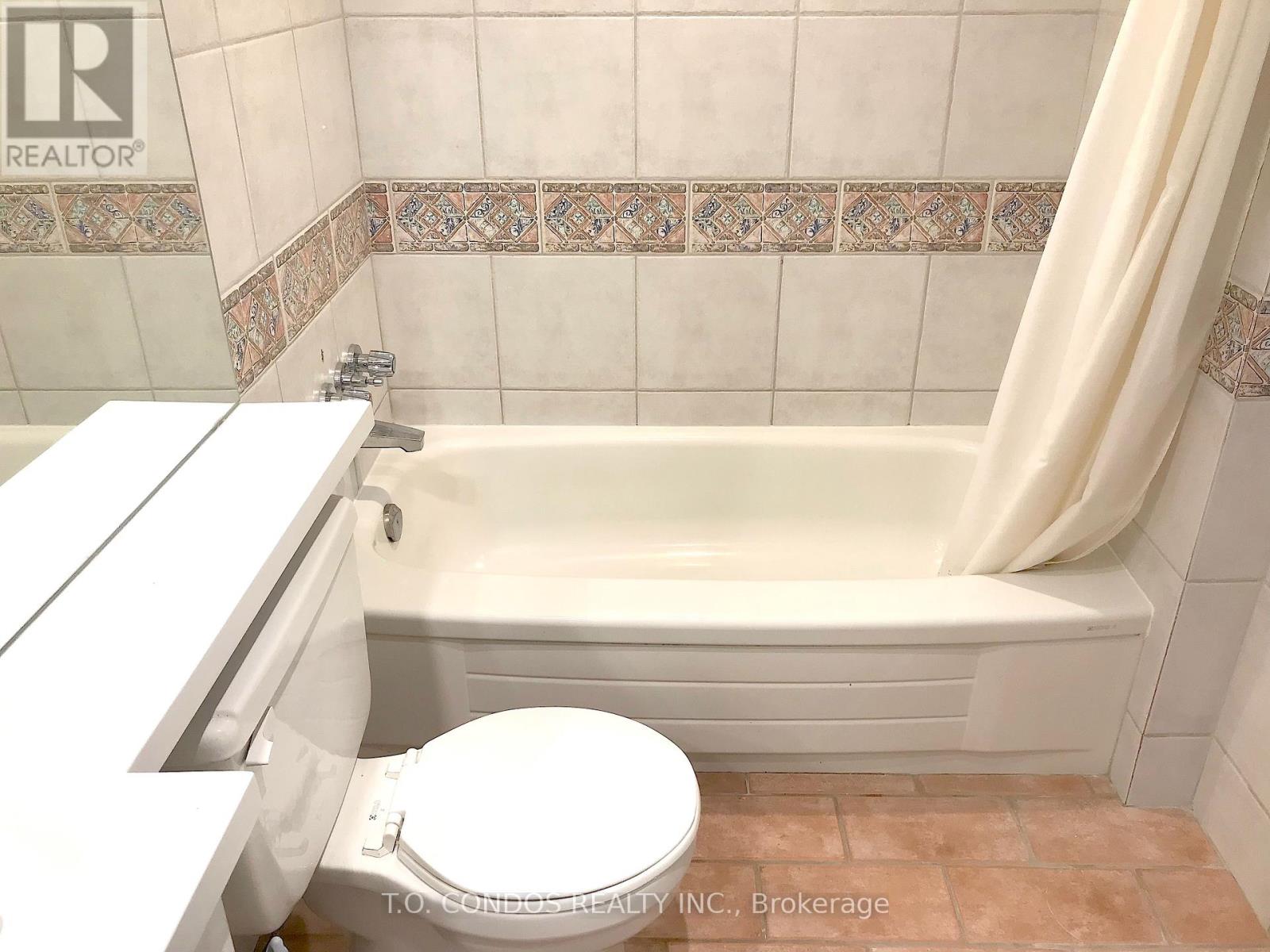 511 - 633 Bay Street, Toronto, Ontario  M5G 2G4 - Photo 11 - C12530716