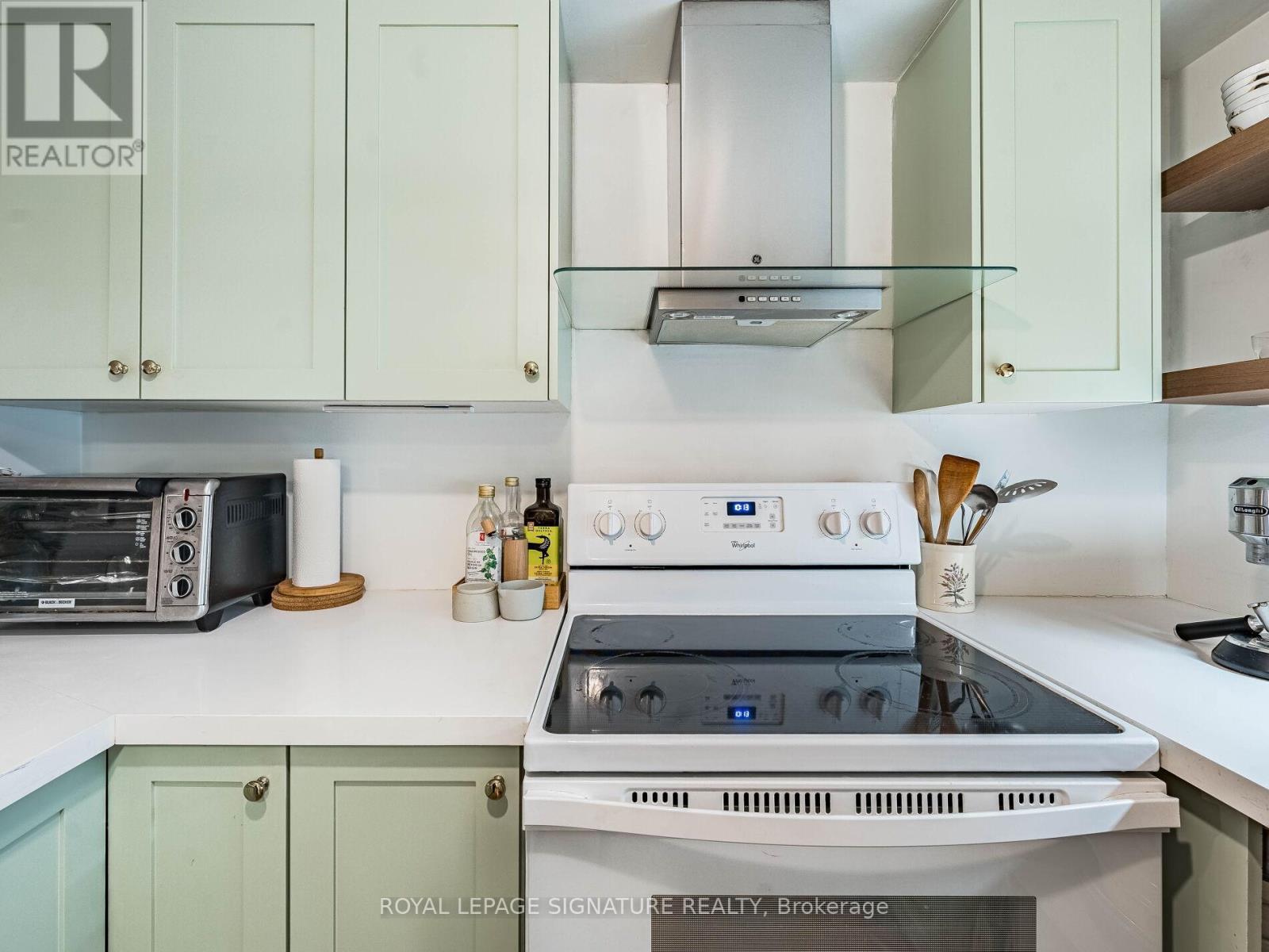 221 - 95 Prince Arthur Avenue, Toronto, Ontario  M5R 3P6 - Photo 13 - C12530730