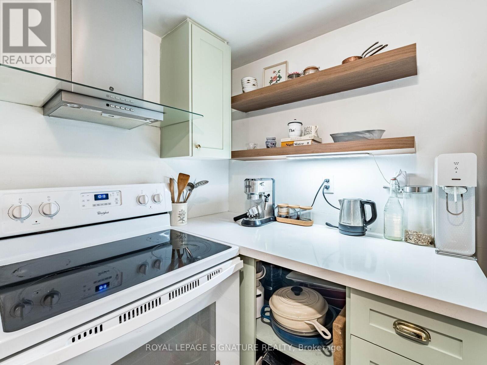 221 - 95 Prince Arthur Avenue, Toronto, Ontario  M5R 3P6 - Photo 14 - C12530730