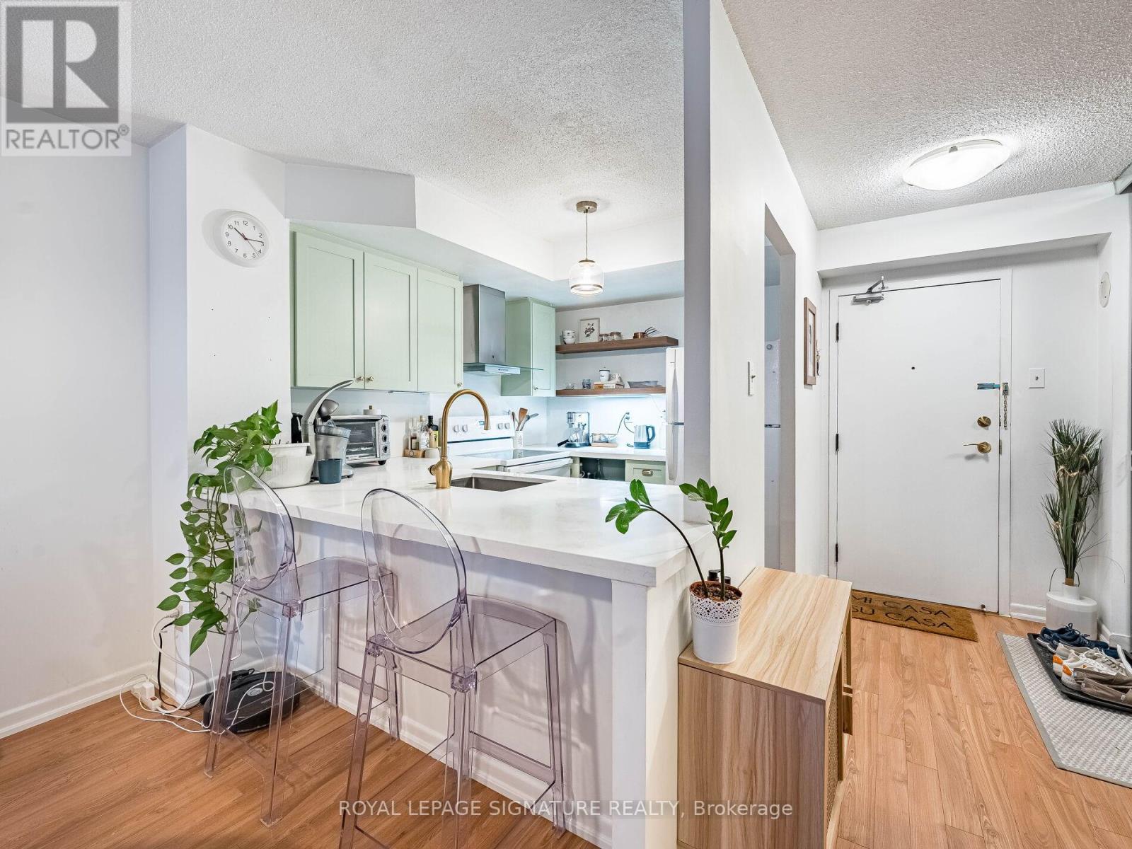 221 - 95 Prince Arthur Avenue, Toronto, Ontario  M5R 3P6 - Photo 17 - C12530730