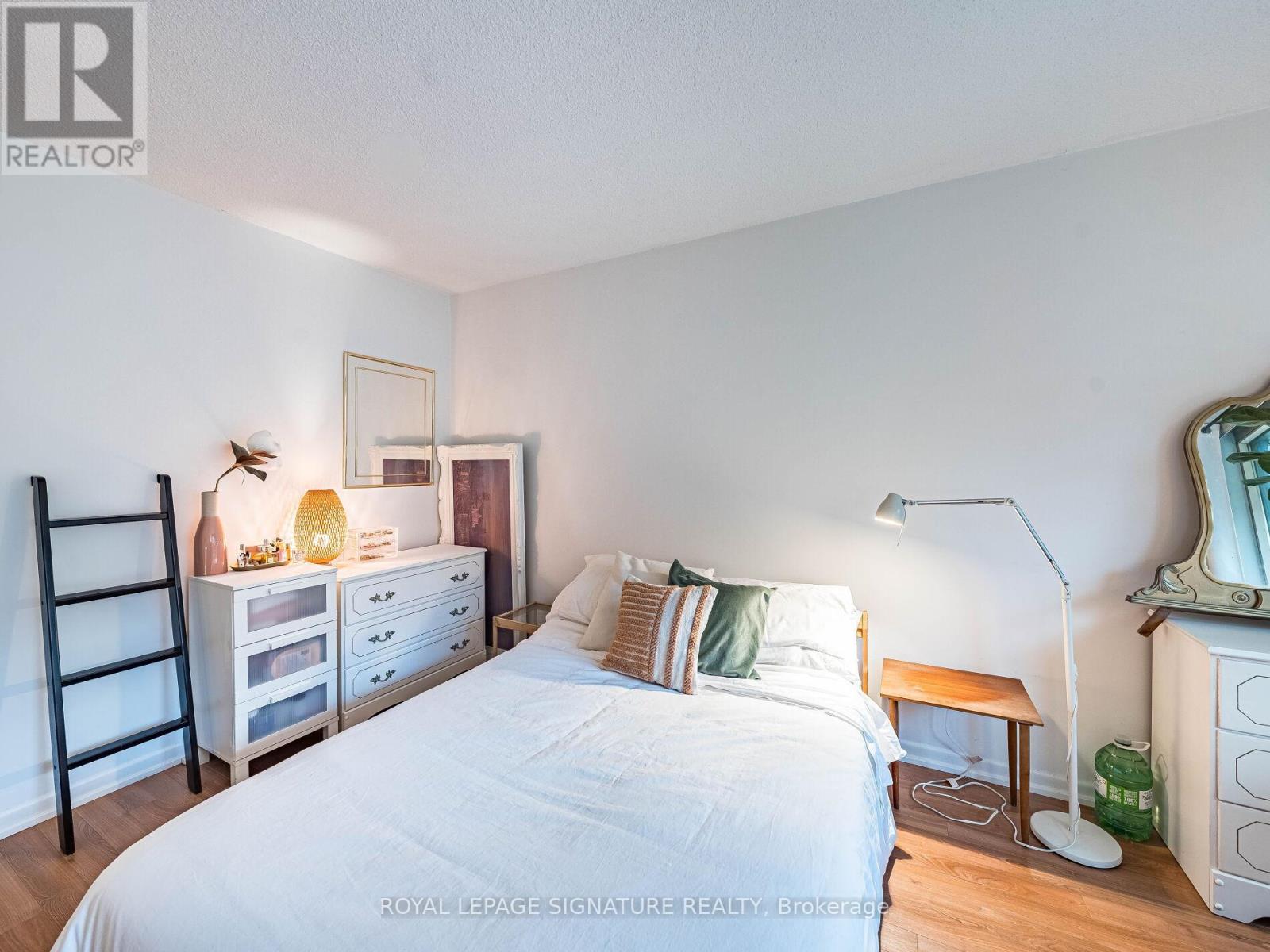 221 - 95 Prince Arthur Avenue, Toronto, Ontario  M5R 3P6 - Photo 31 - C12530730