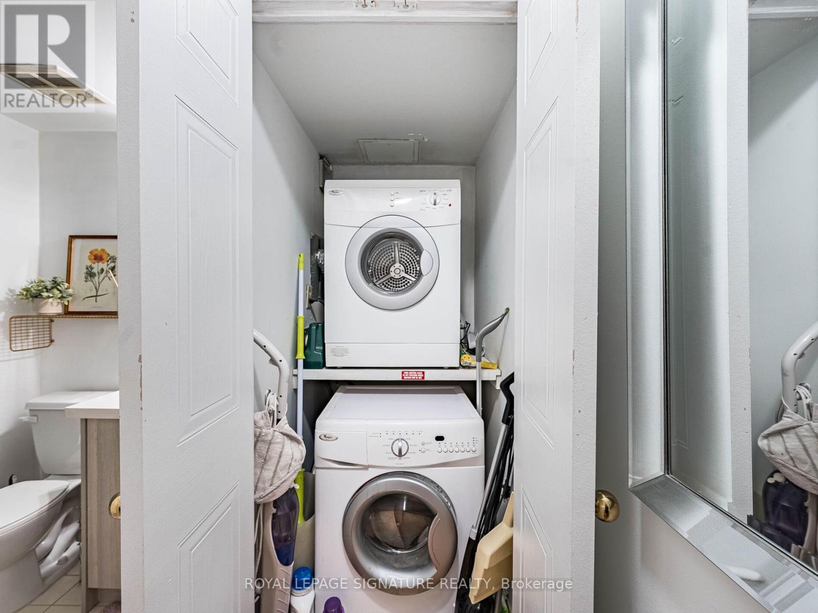 221 - 95 Prince Arthur Avenue, Toronto, Ontario  M5R 3P6 - Photo 37 - C12530730