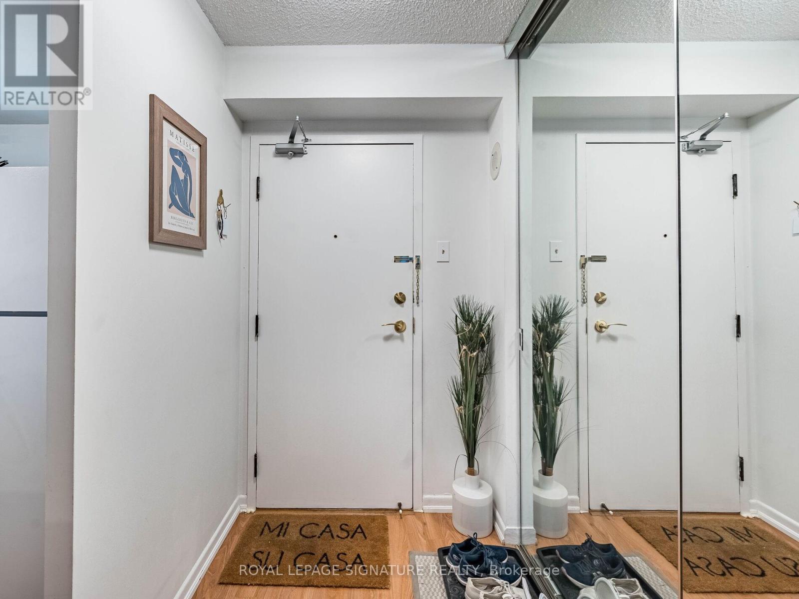 221 - 95 Prince Arthur Avenue, Toronto, Ontario  M5R 3P6 - Photo 9 - C12530730