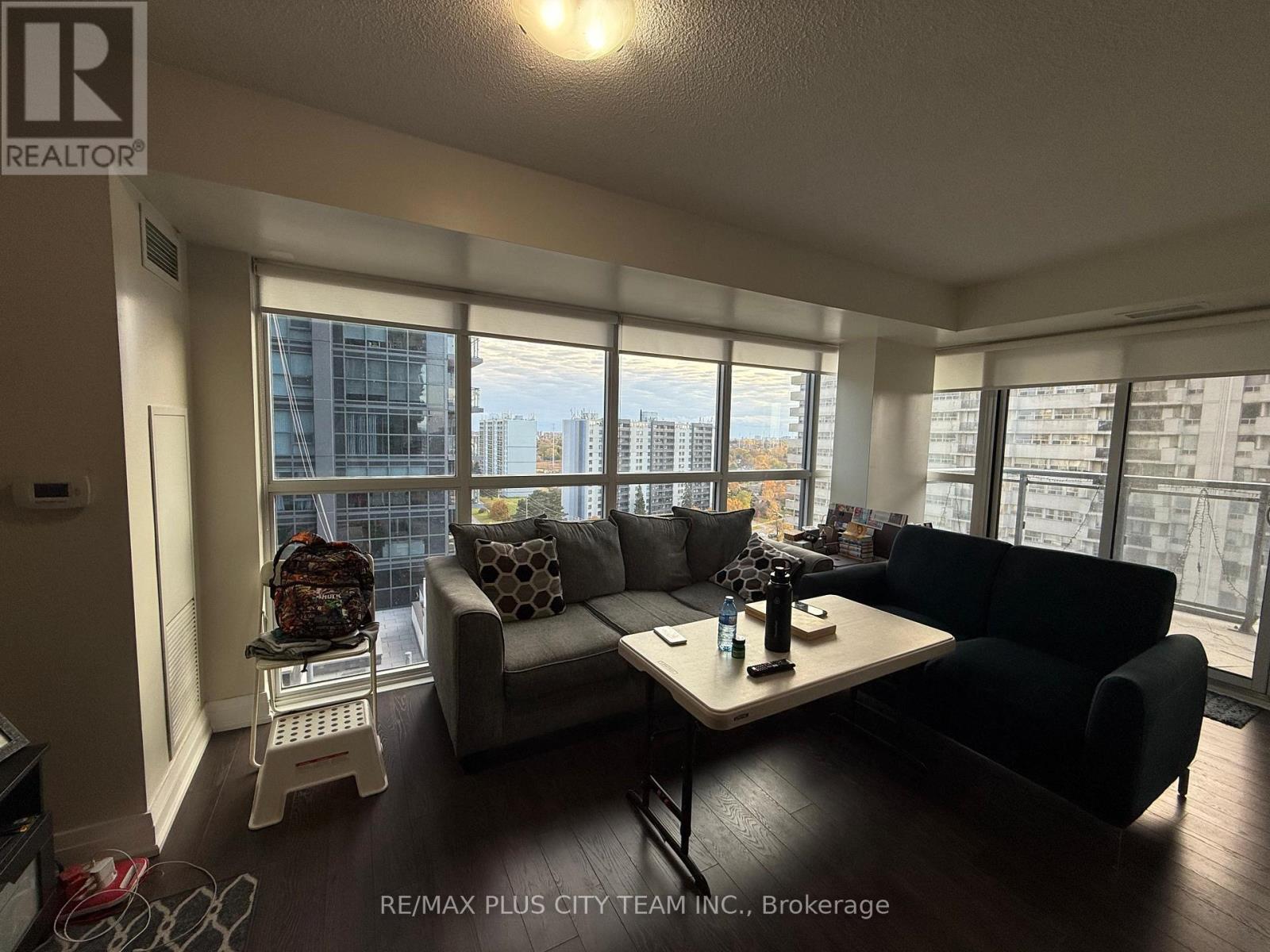 1202 - 30 Meadowglen Place, Toronto, Ontario  M1G 0A6 - Photo 2 - E12530608