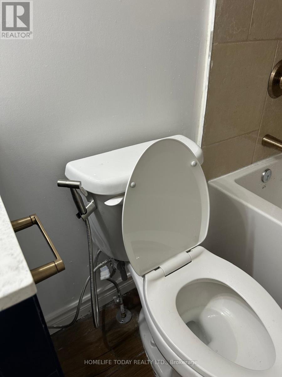 Main - 37 Frontier Pathway, Toronto, Ontario  M1B 4G6 - Photo 9 - E12530642