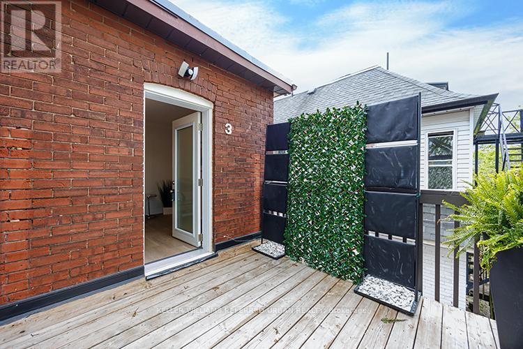 3 - 30 Oak Park Avenue, Toronto, Ontario  M4C 4L7 - Photo 3 - E12530674