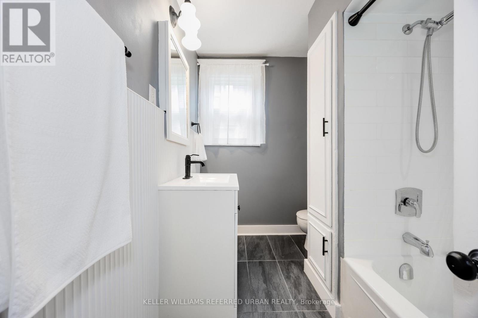 3 - 30 Oak Park Avenue, Toronto, Ontario  M4C 4L7 - Photo 8 - E12530674