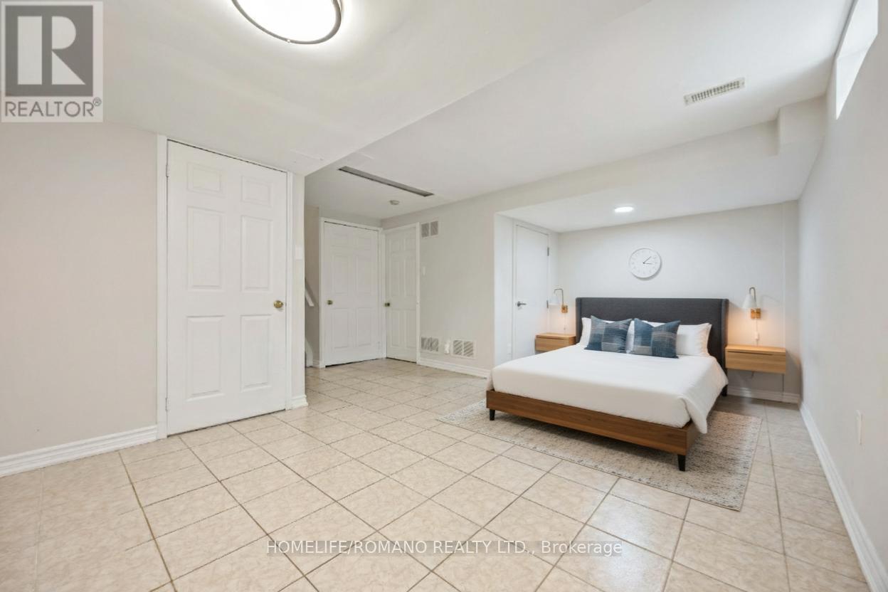 Bsmt - 34 Gianmarco Way, Vaughan, Ontario  L6A 3J3 - Photo 19 - N12530578