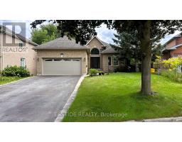 570 ROEDER COURT, Newmarket, Ontario