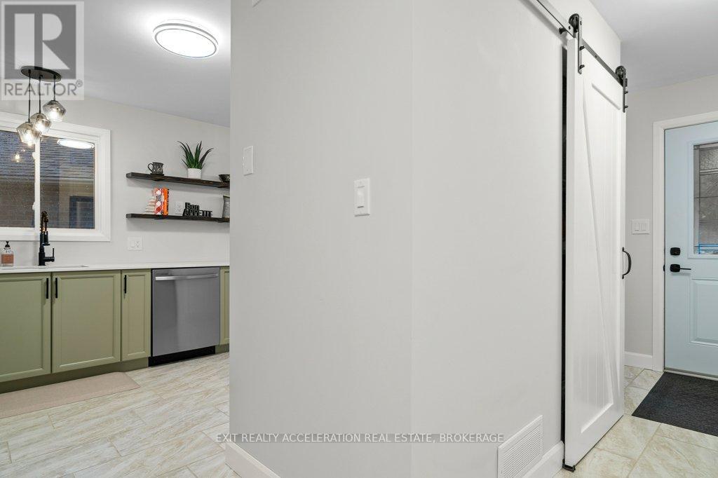 753 Shire's Way, Kingston, Ontario  K7M 8X9 - Photo 8 - X12530782