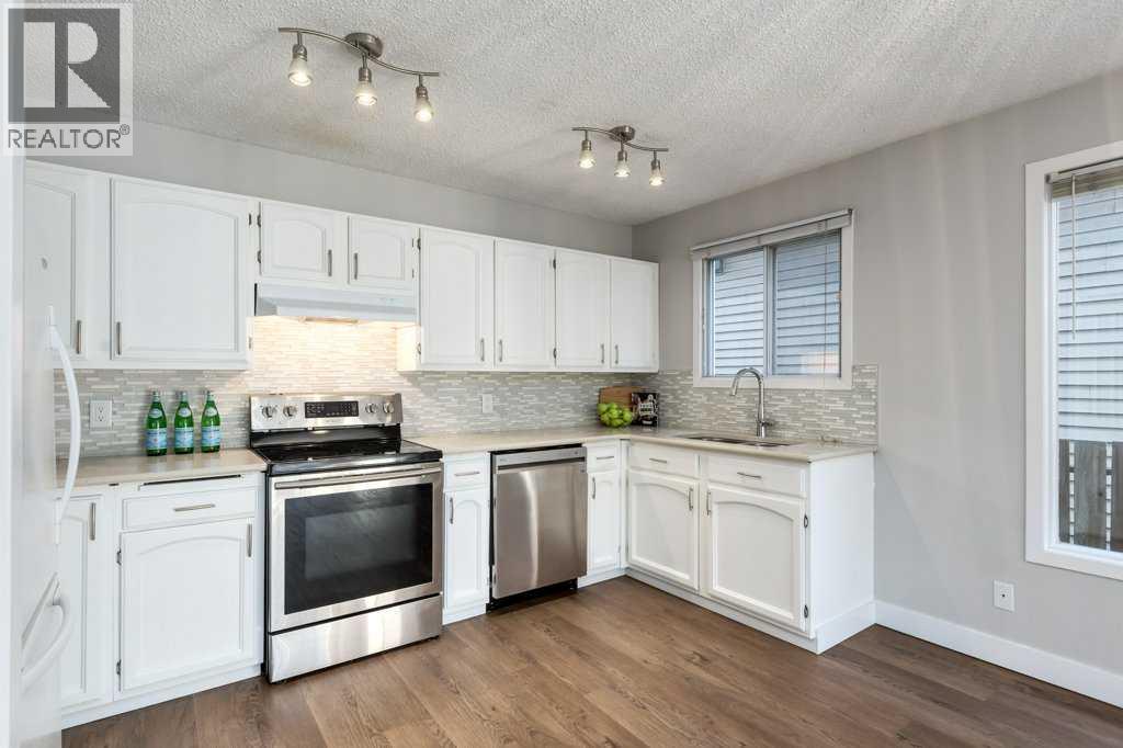 4, 1939 25a Street Sw, Calgary, Alberta  T3E 1Y6 - Photo 12 - A2262576