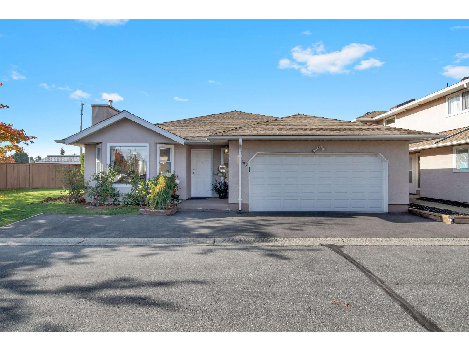 107 15501 89A AVENUE, Surrey, British Columbia