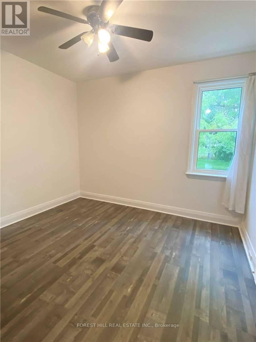 125 Innisfil Street, Barrie, Ontario  L4N 3E6 - Photo 11 - S12530778