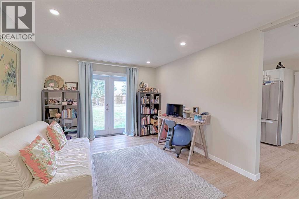 77 2 Street Se, High River, Alberta  T1V 1G6 - Photo 9 - A2269321