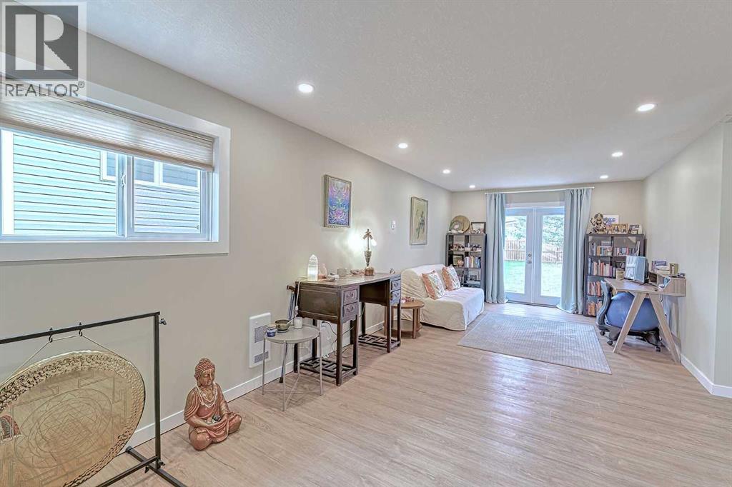 77 2 Street Se, High River, Alberta  T1V 1G6 - Photo 8 - A2269321