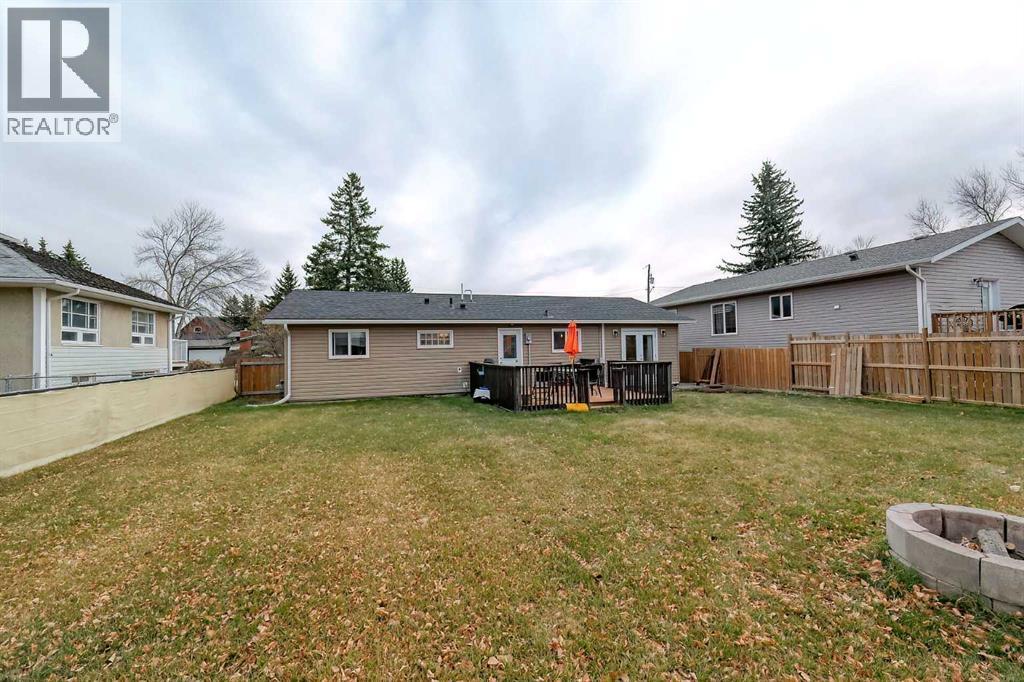 77 2 Street Se, High River, Alberta  T1V 1G6 - Photo 21 - A2269321