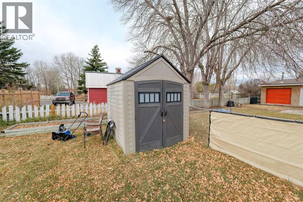 77 2 Street Se, High River, Alberta  T1V 1G6 - Photo 22 - A2269321