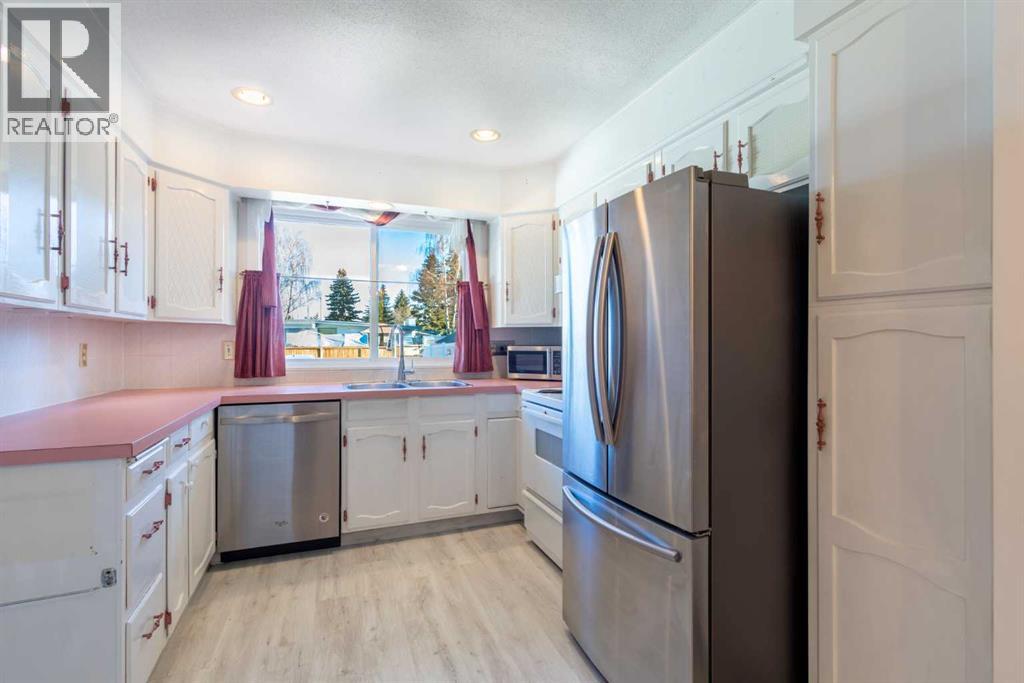 12008 Elbow Drive Sw, Calgary, Alberta  T2W 1H2 - Photo 14 - A2269896