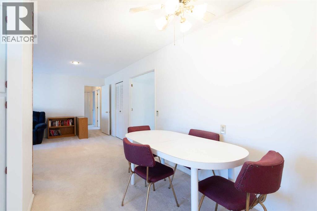 12008 Elbow Drive Sw, Calgary, Alberta  T2W 1H2 - Photo 12 - A2269896