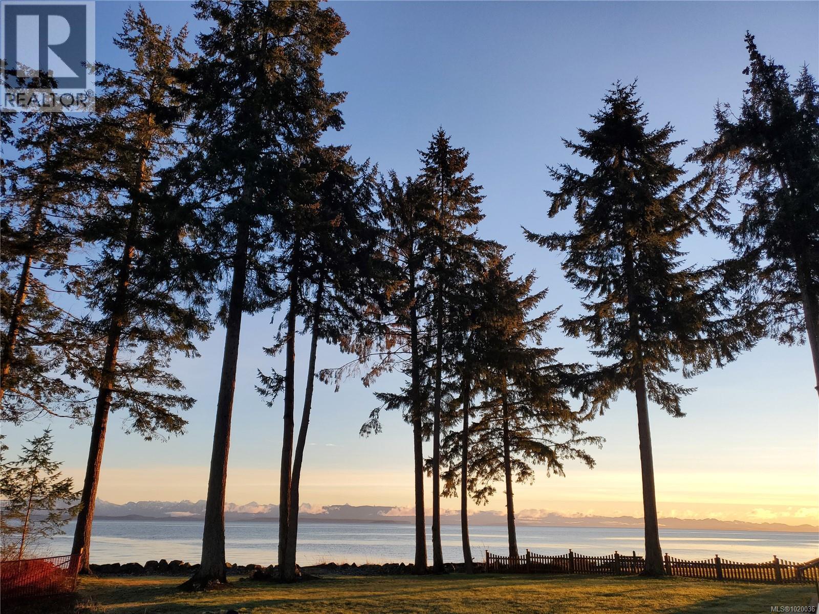 3983 Appian Way, Campbell River, British Columbia