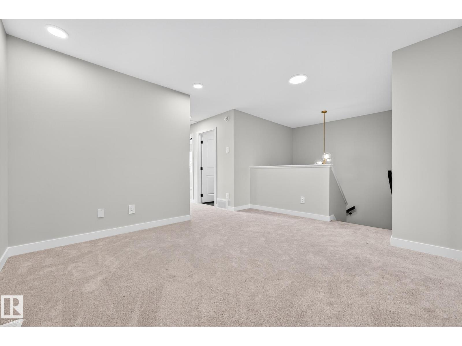 8221 Kiriak Lo Sw, Edmonton, Alberta  T6W 5S2 - Photo 20 - E4465329