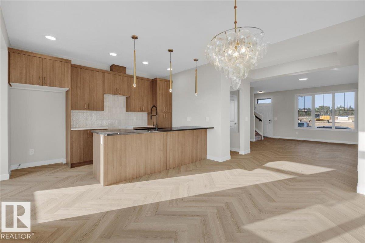 2127 Crossbill Ln Nw, Edmonton, Alberta  T5S 0W3 - Photo 11 - E4465330