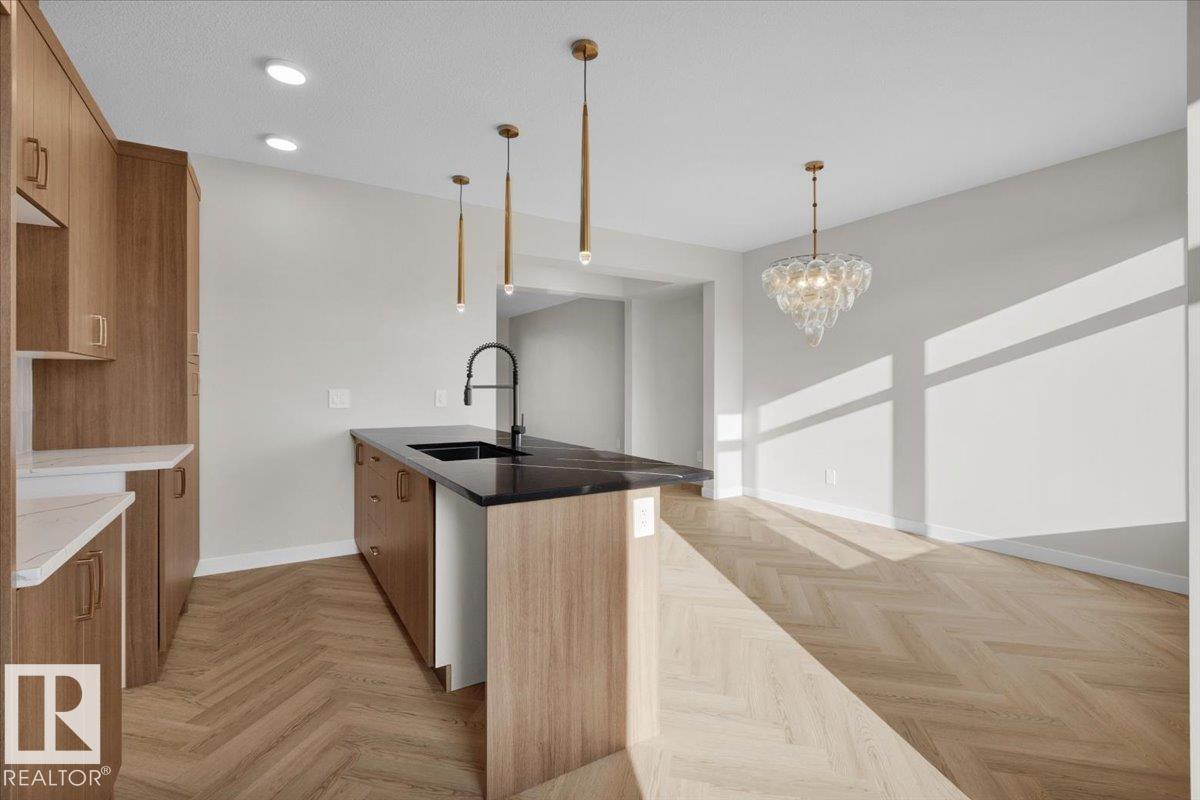 2127 Crossbill Ln Nw, Edmonton, Alberta  T5S 0W3 - Photo 14 - E4465330