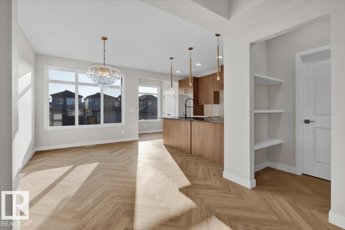 2127 Crossbill Ln Nw, Edmonton, Alberta  T5S 0W3 - Photo 8 - E4465330