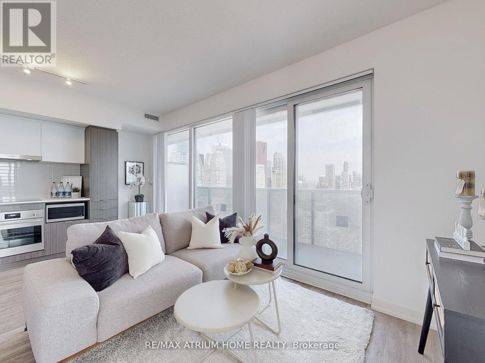 4605 - 55 Cooper Street, Toronto, Ontario  M5E 0G1 - Photo 9 - C12528842