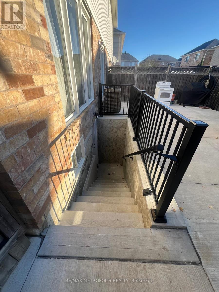 Bsmt - 69 Jessop Drive, Brampton, Ontario  L7A 3N4 - Photo 9 - W12530646