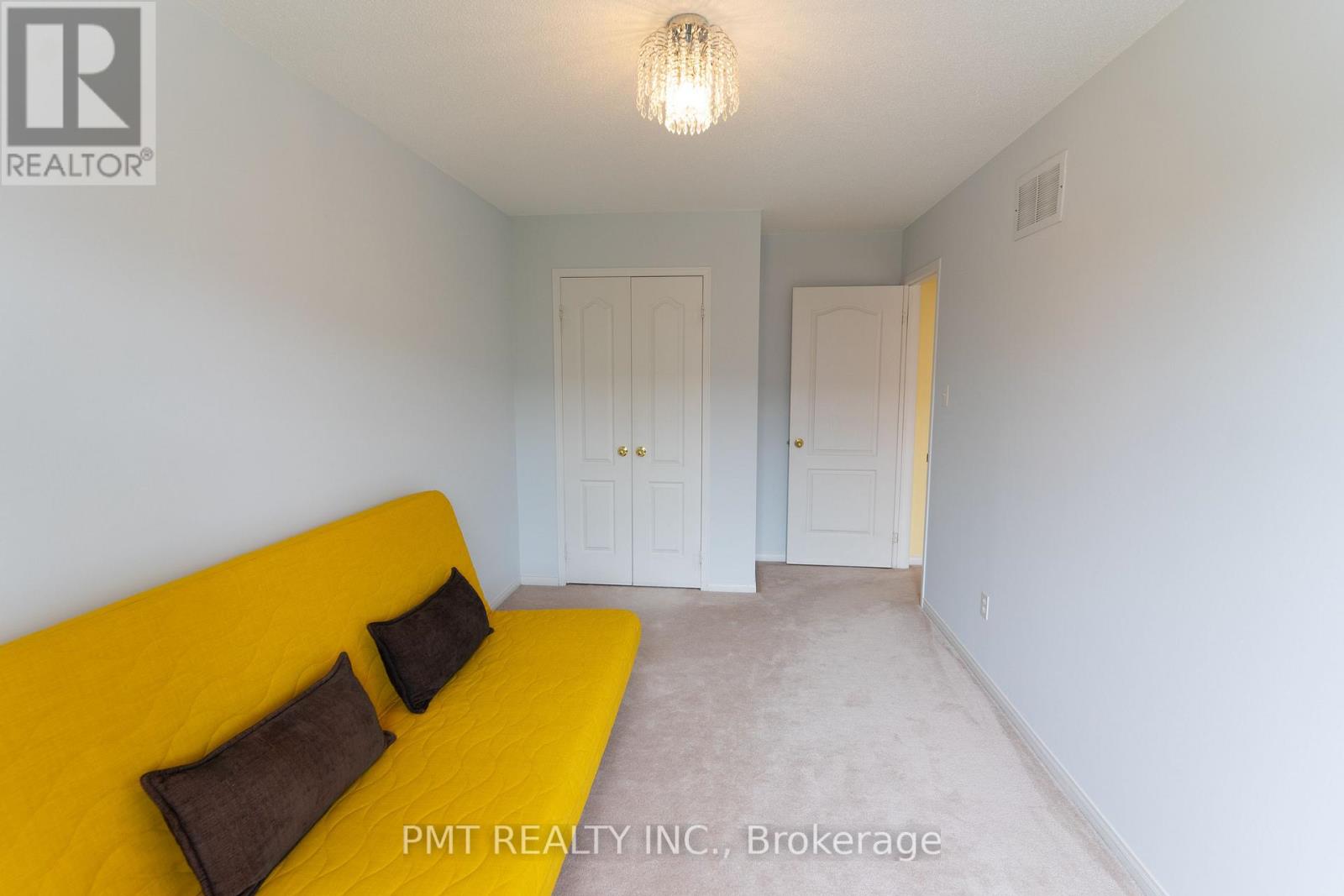 2151 Forest Gate Park, Oakville, Ontario  L6M 4B3 - Photo 12 - W12530666