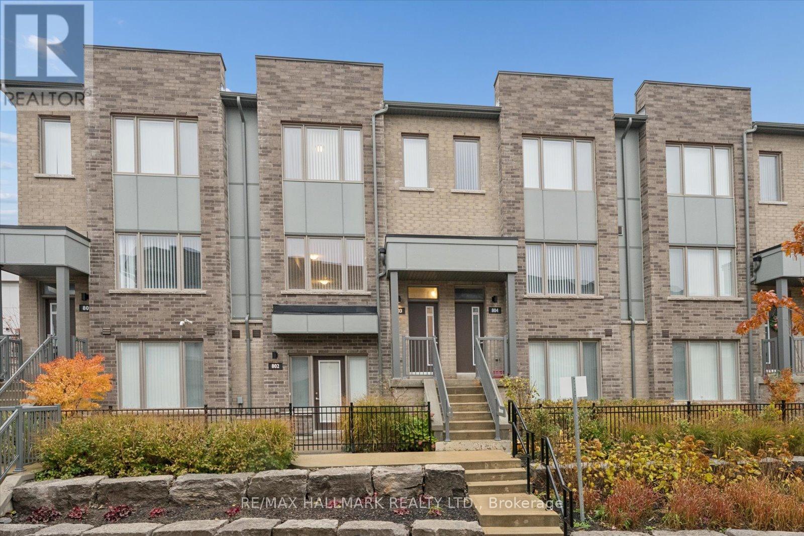 803 - 1525 Kingston Road, Pickering, Ontario  L1V 0E9 - Photo 2 - E12410540