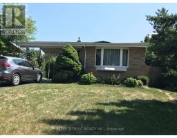 UPPER - 2186 TRUSCOTT DRIVE, Mississauga, Ontario