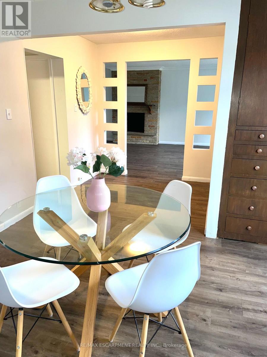 1494 Haig Boulevard, Mississauga, Ontario  L5E 2N3 - Photo 23 - W12530748