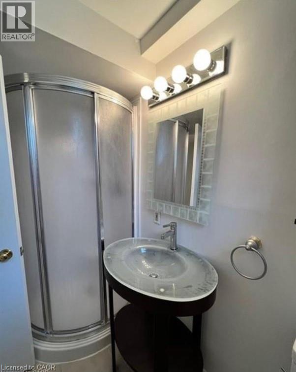 213 Northlake Drive, Waterloo, Ontario  N2V 1A6 - Photo 13 - 40786900