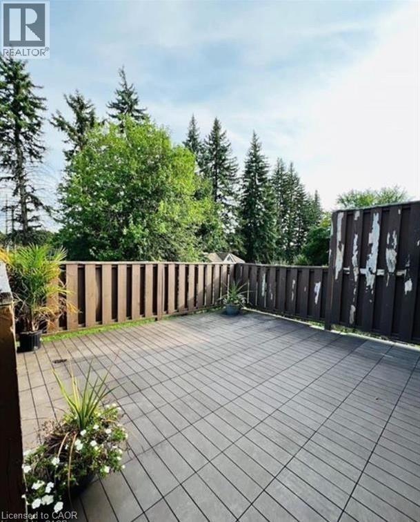 213 Northlake Drive, Waterloo, Ontario  N2V 1A6 - Photo 15 - 40786900