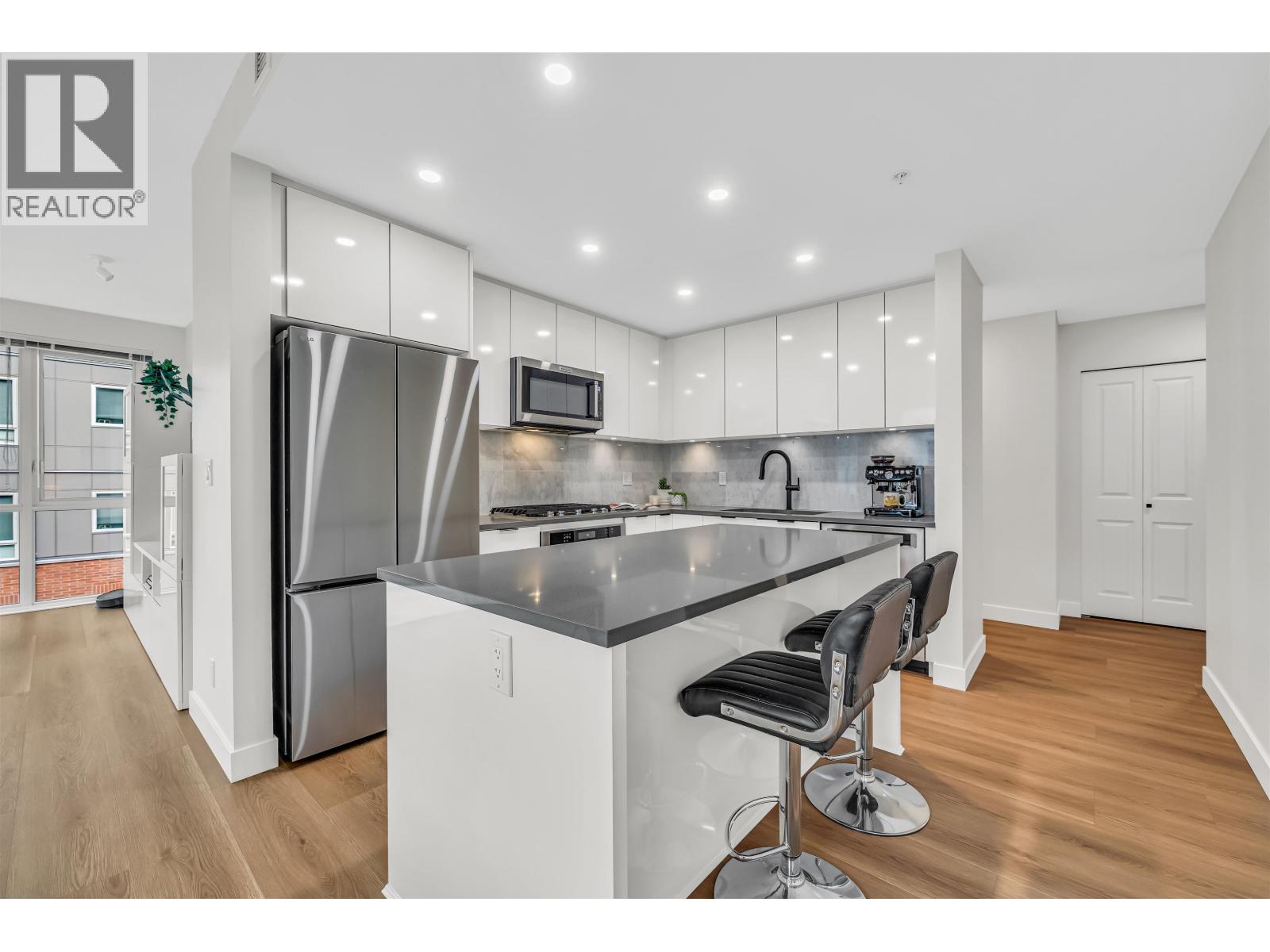 404 2632 Library Lane, North Vancouver, British Columbia  V7J 0B8 - Photo 19 - R3066271