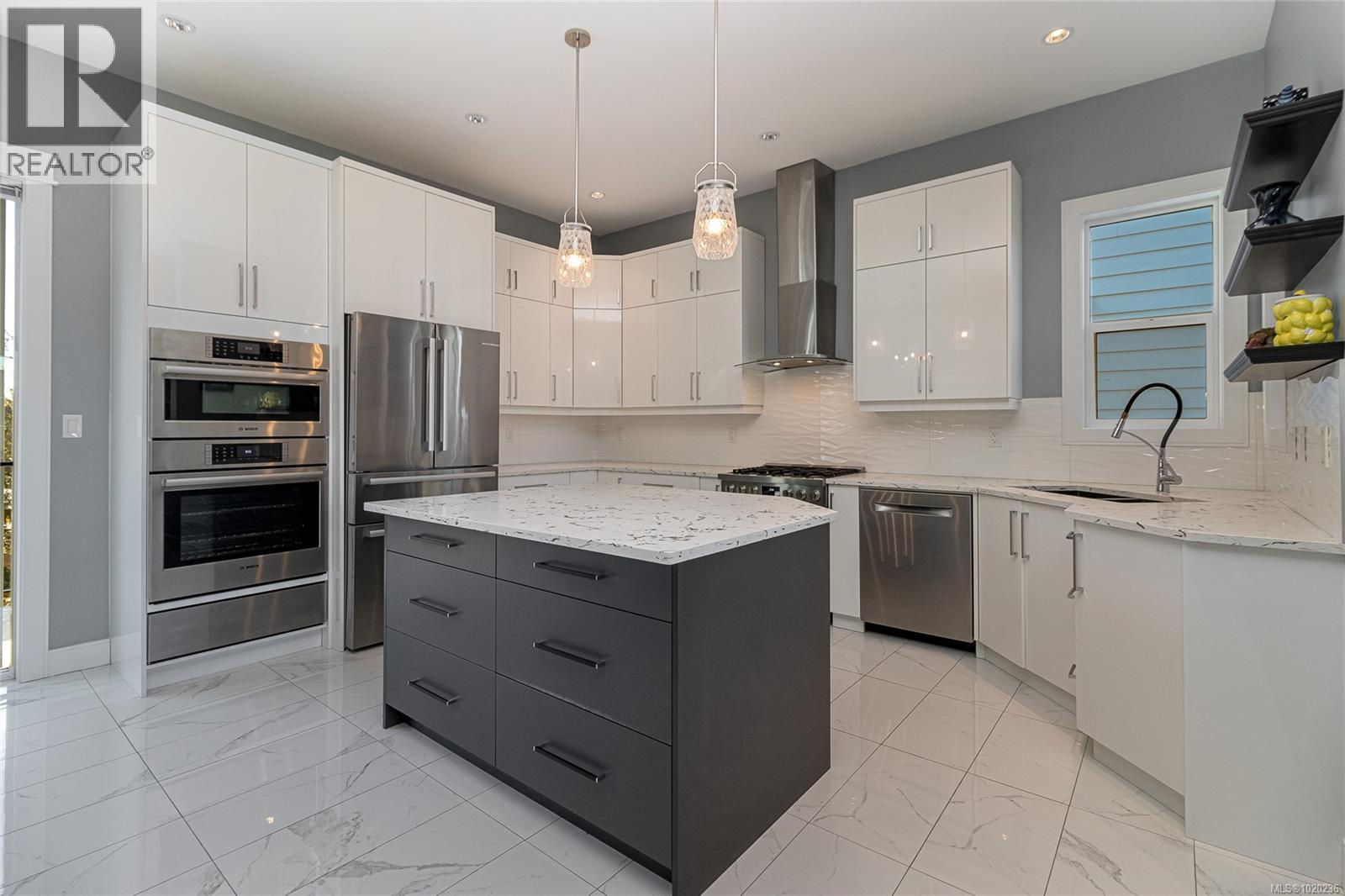 3638 Ridge View Terr, Colwood, British Columbia  V9C 0M3 - Photo 10 - 1020236