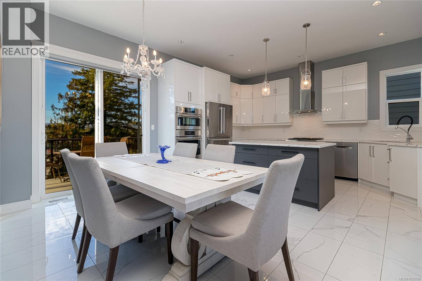 3638 Ridge View Terr, Colwood, British Columbia  V9C 0M3 - Photo 9 - 1020236