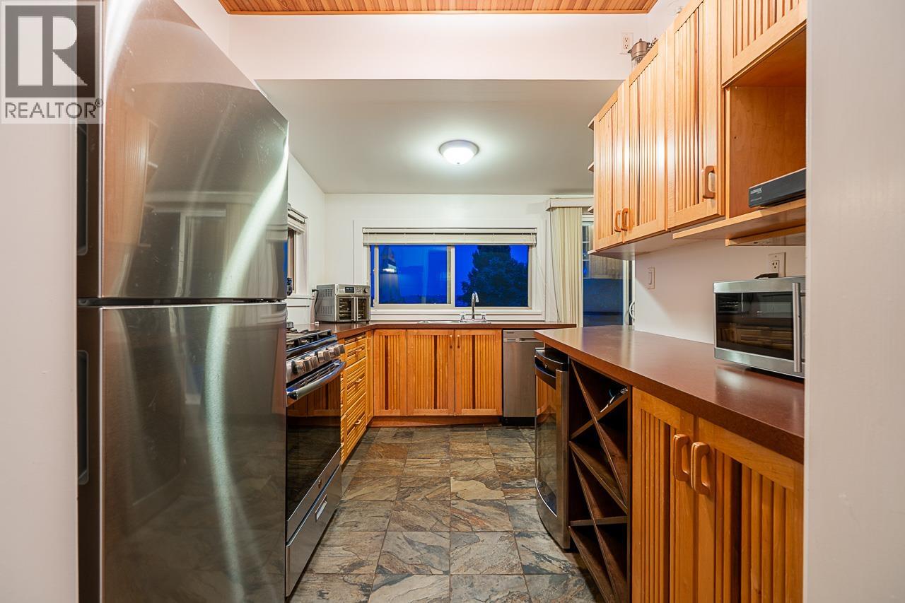 1408 Edinburgh Street, New Westminster, British Columbia  V3M 2W4 - Photo 9 - R3066300